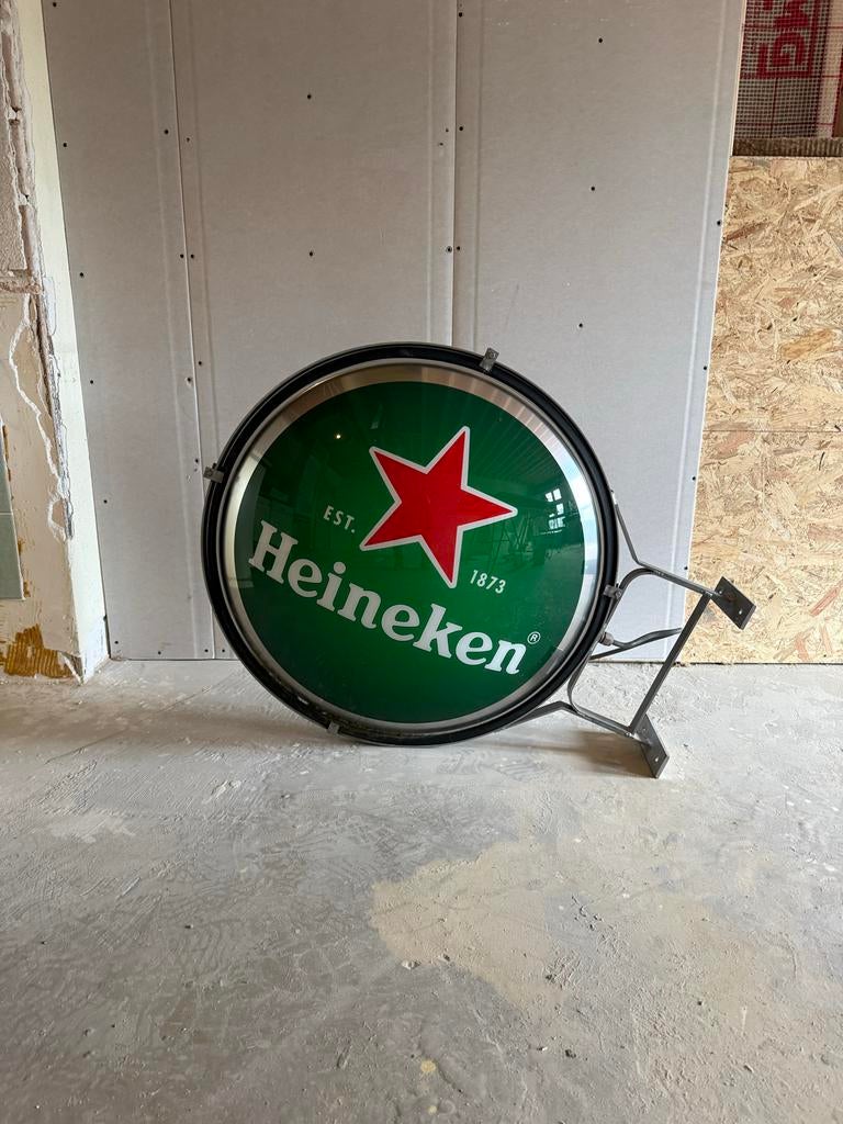 Vintage Heineken Uithangbord, Ophalen