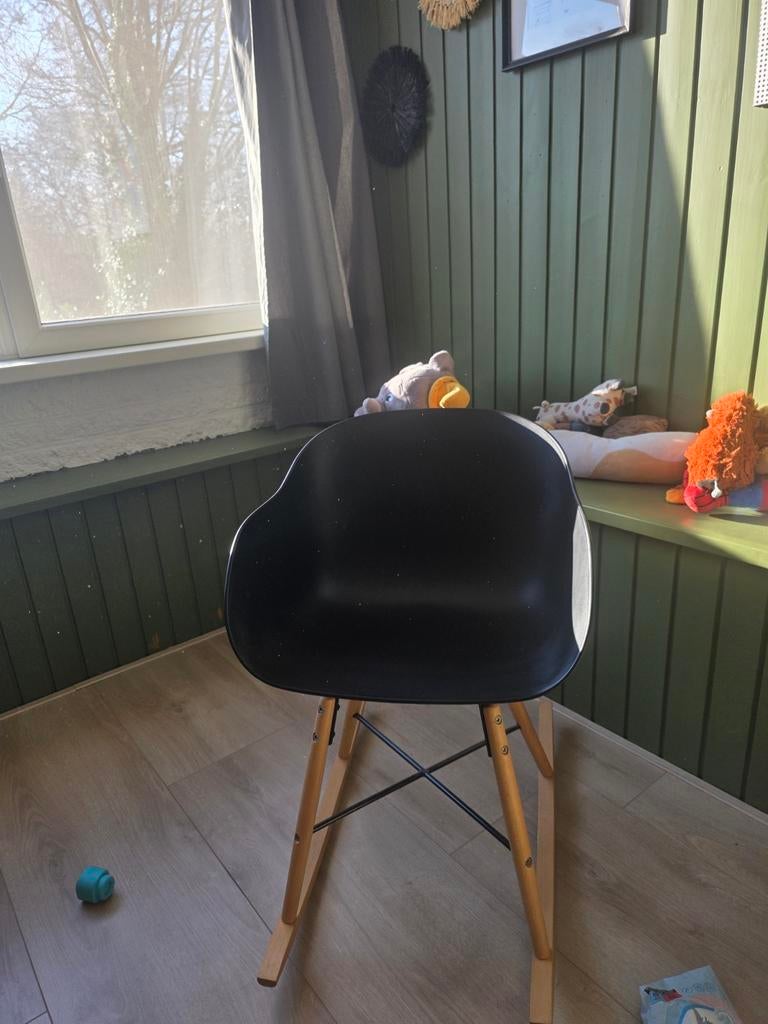 Hippe schommelstoel voor babykamer, Ophalen