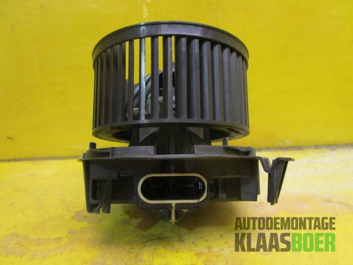 Kachel Ventilatiemotor van een Renault Twingo, Auto-onderdelen, Ophalen of Verzenden, 12 maanden garantie, Gebruikt, Renault
