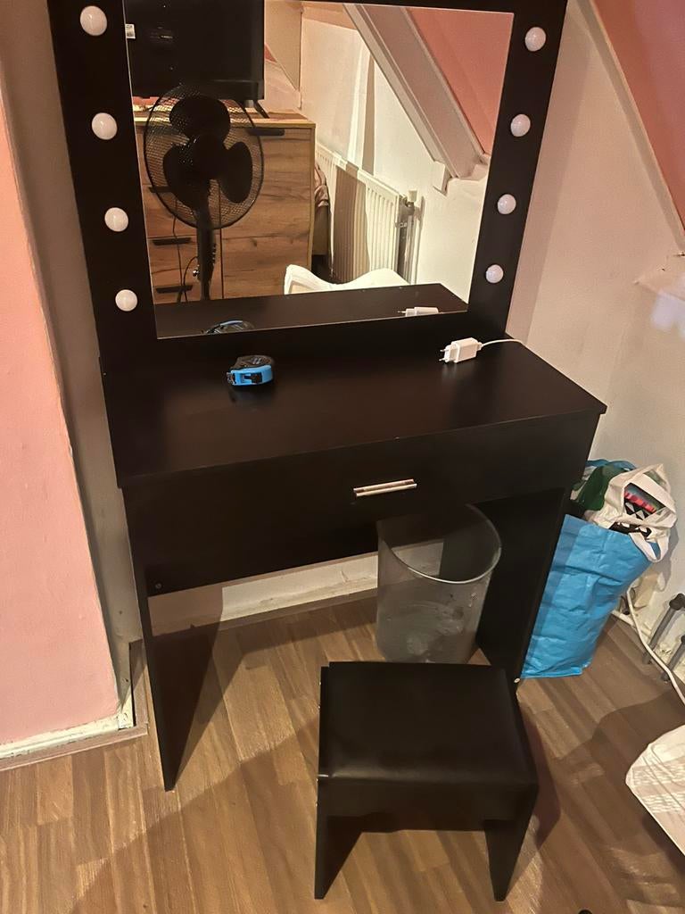 Make-up tafel met led lampen, Ophalen, Zo goed als nieuw, Minder dan 100 cm