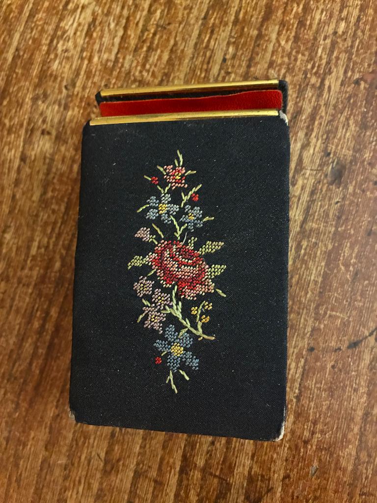 West Duits antiek sigarettendoosje, Ophalen of Verzenden, Gebruikt, Tabaksdoos of Verpakking