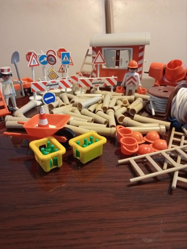 Playmobil uit de jaren '70. Bouwkeet en werk aan de weg., Ophalen, Gebruikt, Poppenhuis