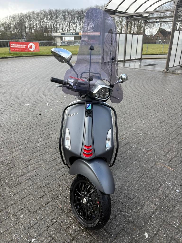 Vespa sprint full option, Maximaal 45 km/u, Vespa S, Ophalen of Verzenden, Zo goed als nieuw