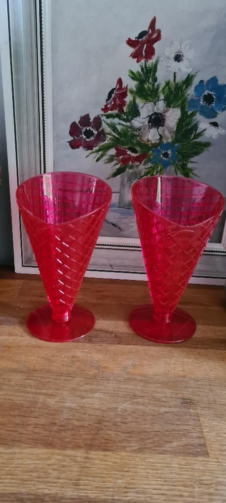 2 ijscoupes ijscoupe kunstof ijscoupe sorbet sorbetcoupe, Ophalen, Zo goed als nieuw, Overige materialen, Overige stijlen