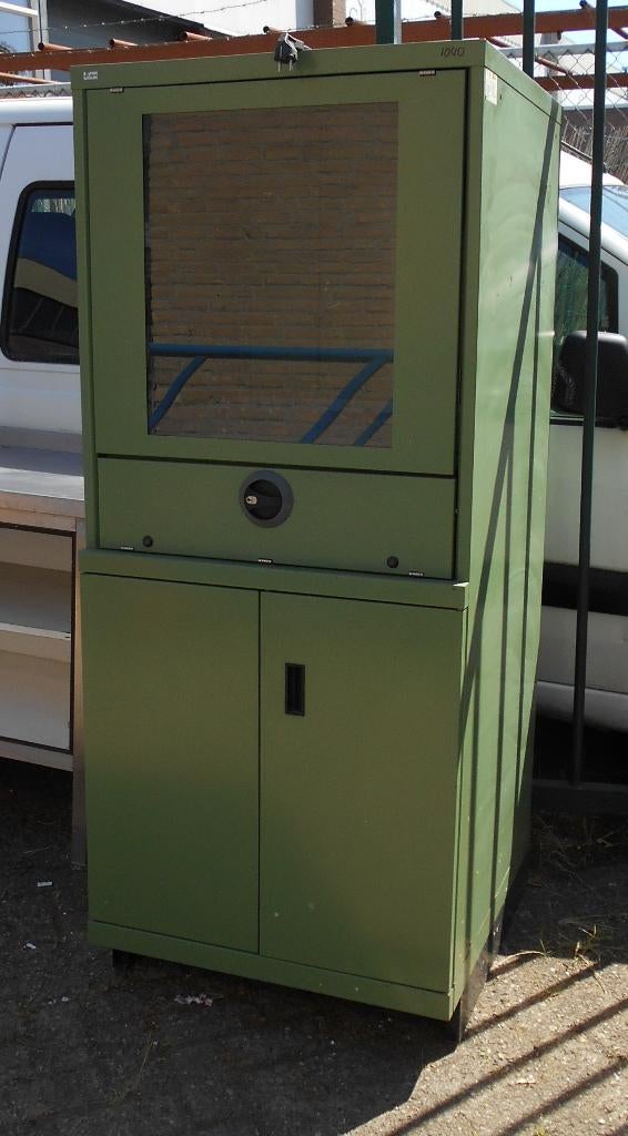 Computerkast, Lista, 230 volt, 72x73x173 cm, Huis en Inrichting, Kasten | Computermeubels, Gebruikt, 170 cm of meer, 70 tot 120 cm