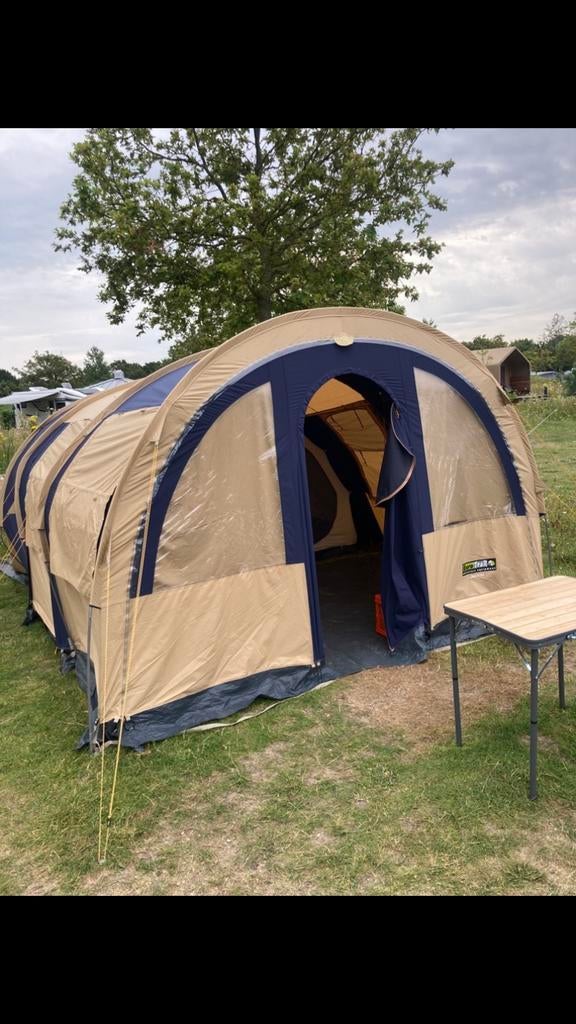 Eurotrail 6-persoons tent - Ruim en comfortabel!, Caravans en Kamperen, Ophalen, Gebruikt, Tot en met 6