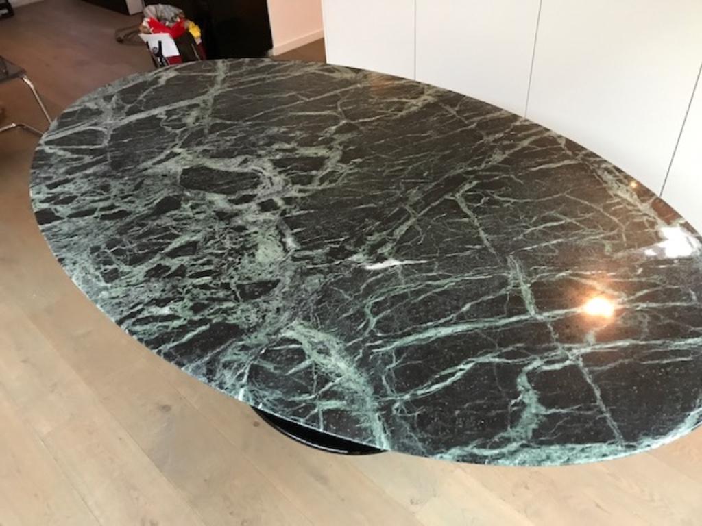 Eero Saarinen, Tafels, Stoelen, Deens Ovaal, 100 tot 150 cm, Ophalen of Verzenden, Vijf personen of meer, Rechthoekig