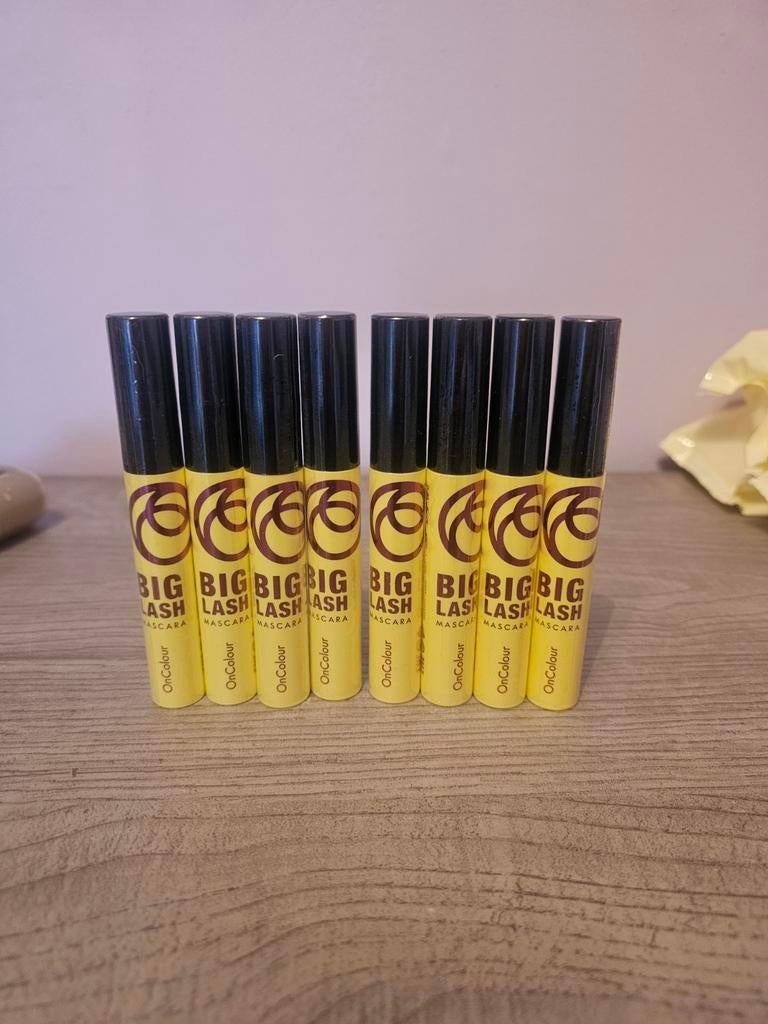 Oriflame  Mascara, Ophalen of Verzenden, Nieuw, Zwart, Ogen
