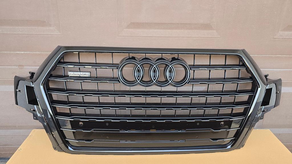 Grill Audi Q7 4M QUATTRO S-LINE GRILLE 4M0 bj.2015-2019 SQ7, -, Nieuw, Ophalen of Verzenden, -