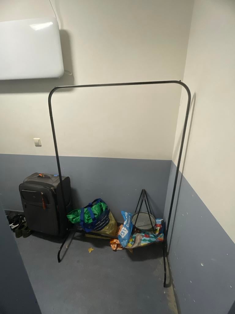 Kledingrek - 1m x 1.5m - Makkelijk te repareren, Kleding | Dames, Kledingrekken, Ophalen, Gebruikt