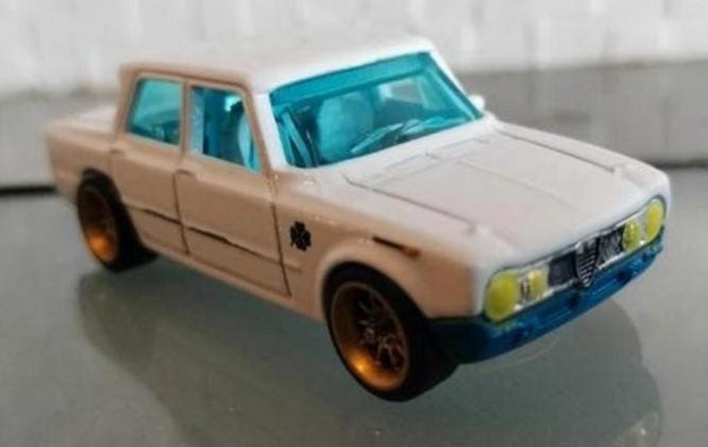 Unieke ALFA ROMEO GIULIA TI, handmade,speciale velgen, Ophalen of Verzenden, Nieuw, Auto