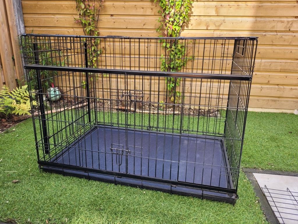 Zwarte Adori hondenbench maat XL met tussenschot, Dieren en Toebehoren, Hondenbenches, Ophalen, Zo goed als nieuw