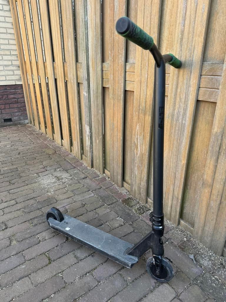 Lucky scooters stuntstep, Fietsen en Brommers, Steps, Ophalen, Gebruikt, Gewone step