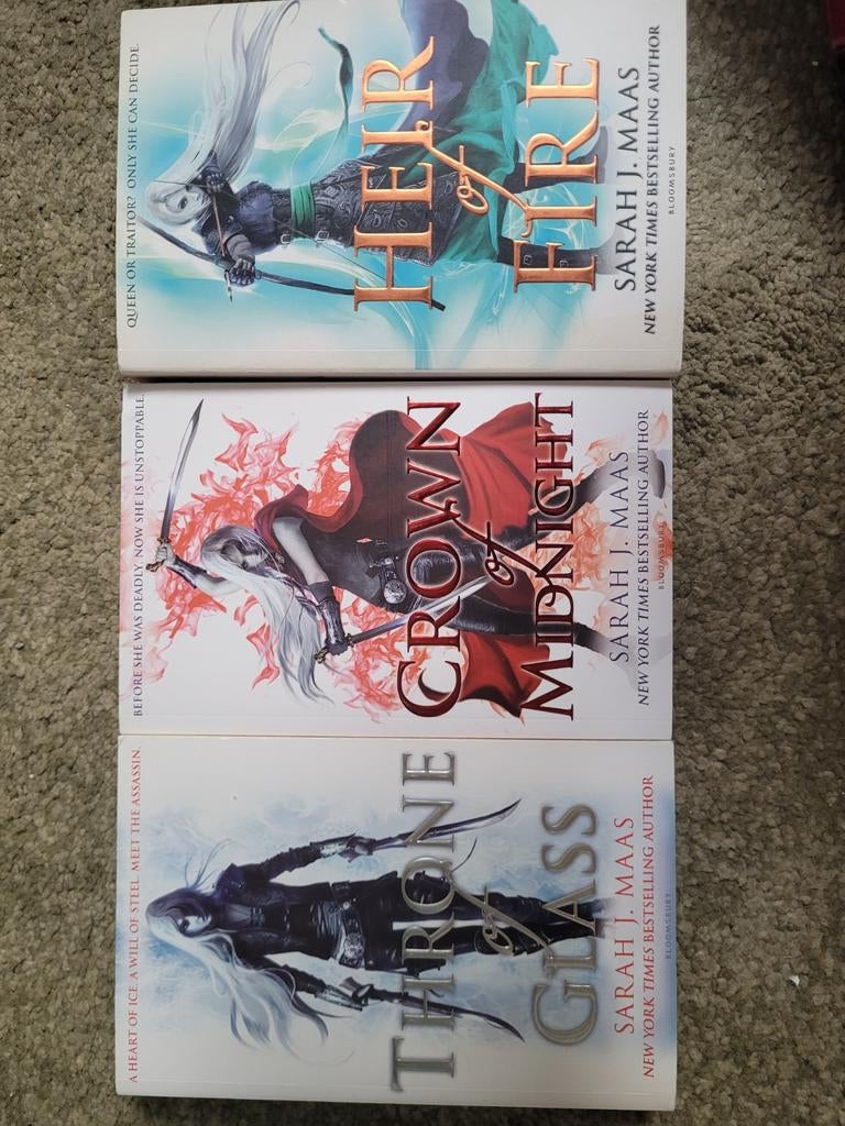 Throne of glass drie delen, Sarah J Maas engelstalig, Boeken, Eén comic, Ophalen, Amerika