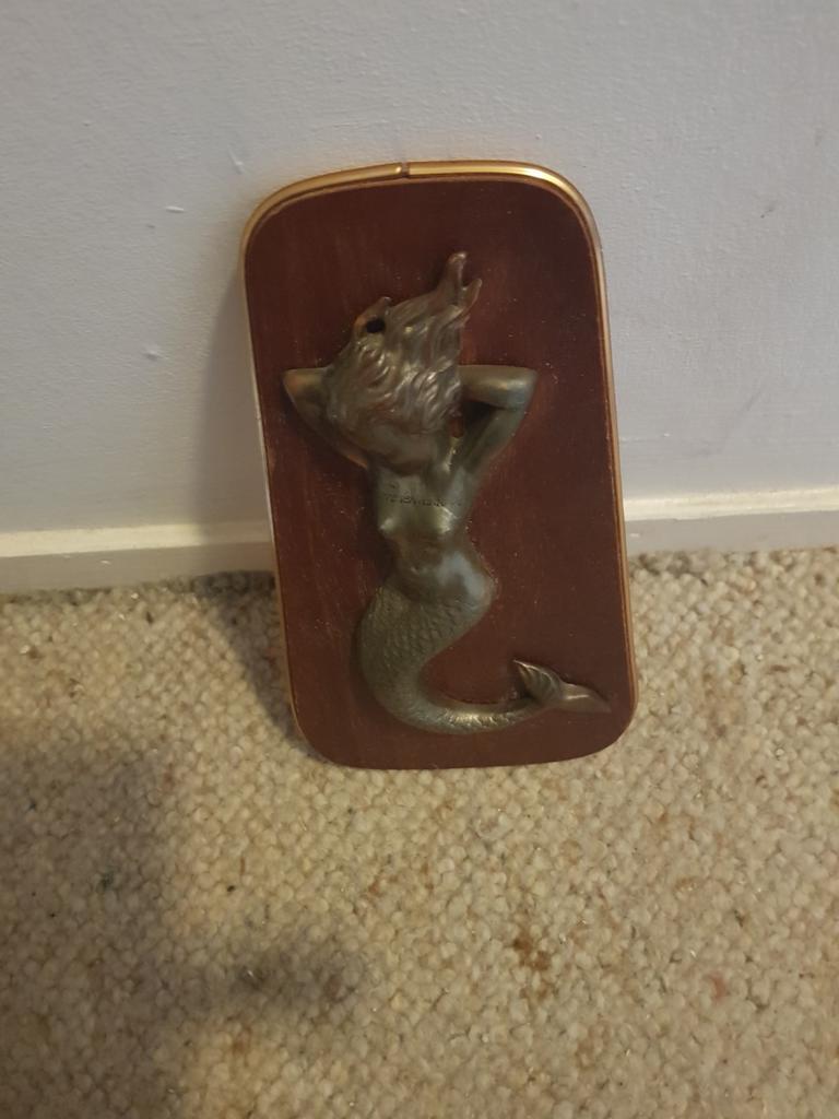 Zeemeermin., Ophalen, Hout