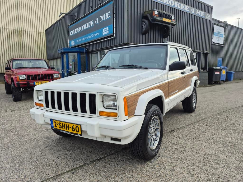 WHITE WOODY LPG, HOEZO DURE BENZINE ? JEEP CHEROKEE UIT 1997, Automaat, 400 cc, Wit, Bedrijf