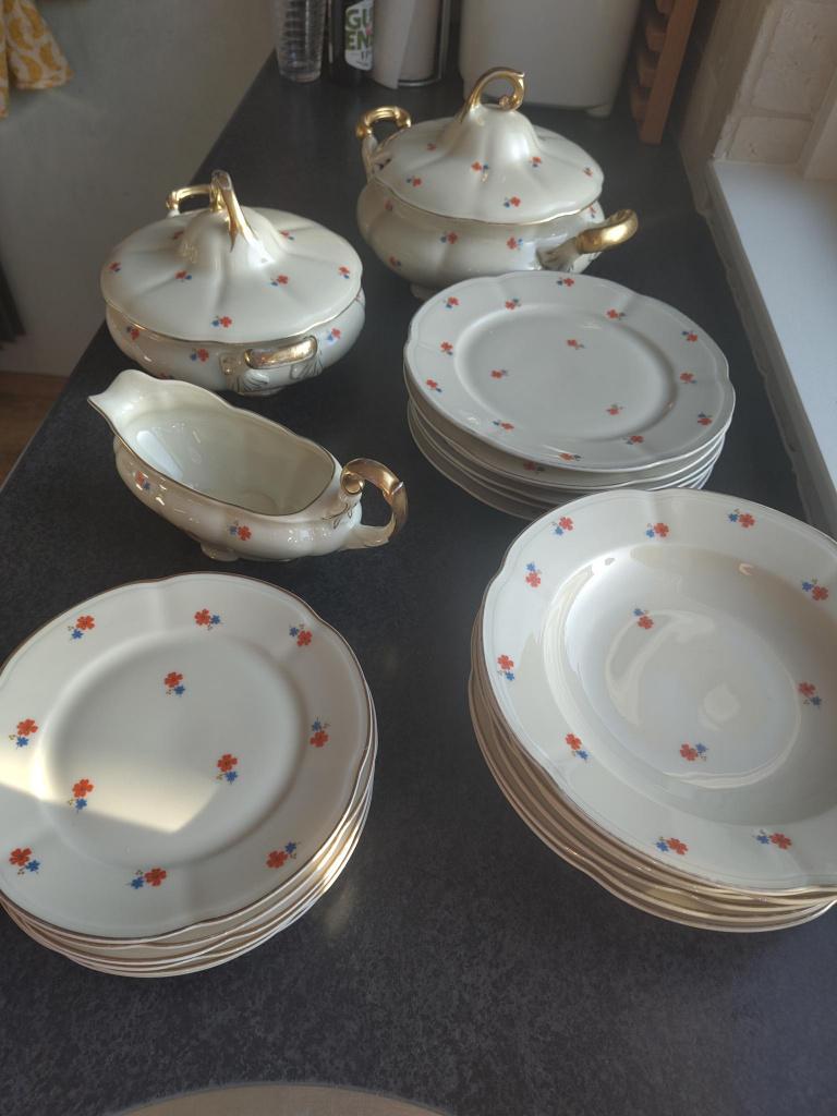 Vintage porcelein servies ( 1935/1940)., Antiek en Kunst, Ophalen
