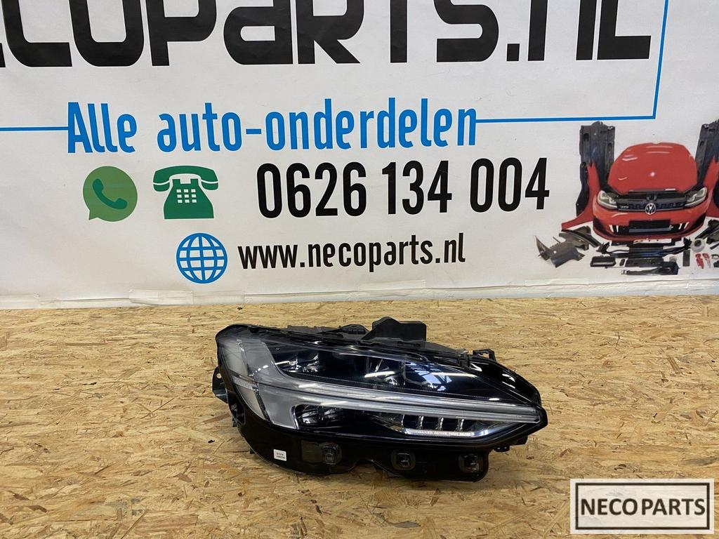 VOLVO V90 S90 VOL LED KOPLAMP RECHTS COMPLEET 31386165, Gebruikt, -, -, Ophalen of Verzenden