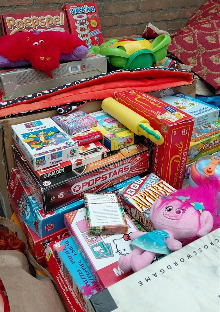 Grote partij spellen, puzzels en speelgoed, Ophalen, Gebruikt, Jongen of Meisje