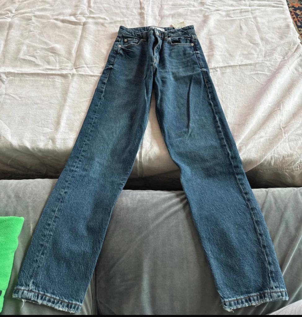 Jeans: 2x zara xs/s 1x redial xs-s 34/36, Ophalen, Zo goed als nieuw, Overige kleuren, W32 (confectie 46) of kleiner