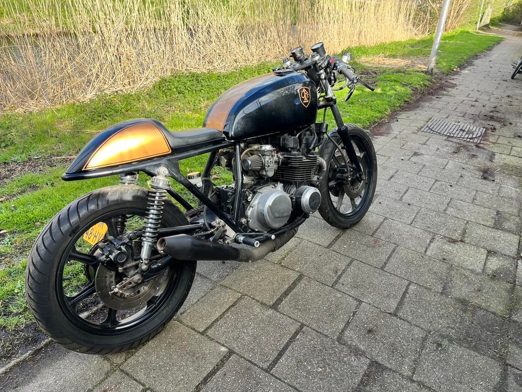 Cafe racer, Motoren, 750 cc, 4 cilinders, Motorrijbewijs A, Particulier