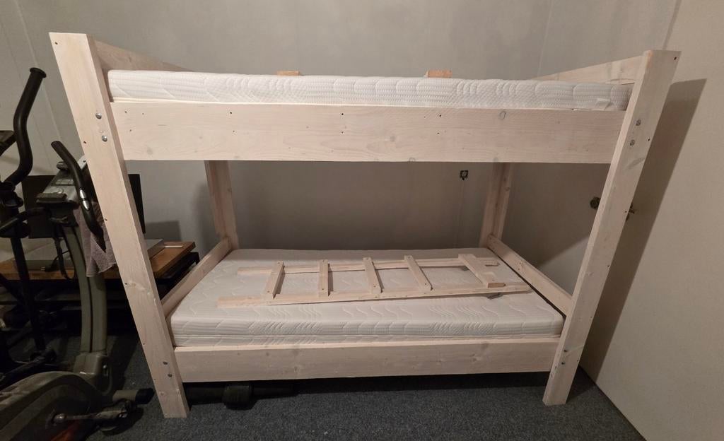 Steigerhouten stapelbed, Huis en Inrichting, Slaapkamer | Stapelbedden en Hoogslapers, Ophalen, Gebruikt, 90 cm, Tweepersoons