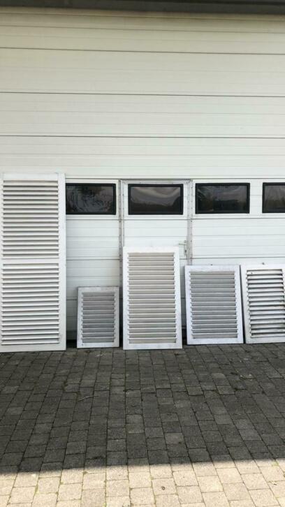 Set van 15 massieve Louvre raamluiken, La belle porte, Jurgen.hoogenboezem@gmail.com, Ophalen of Verzenden, Zo goed als nieuw