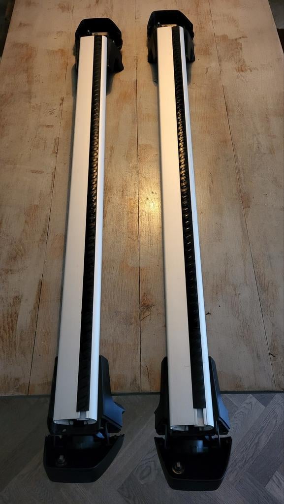 Volvo Thule Wingbar Edge. V60 2018-heden, Ophalen