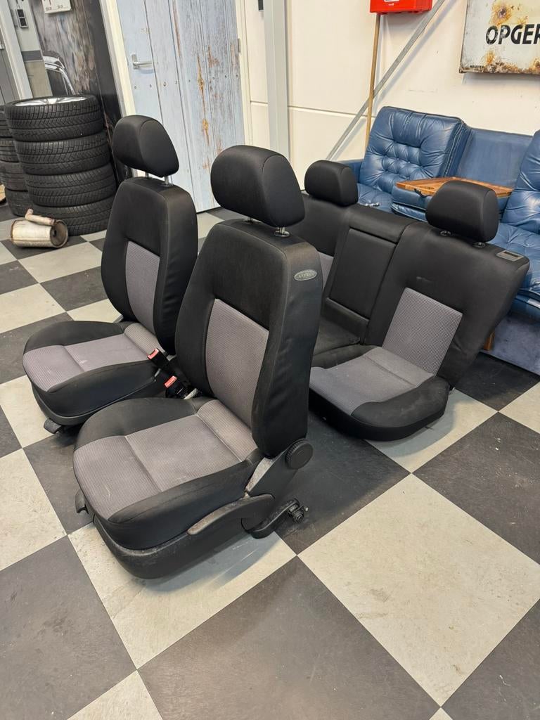 Golf 4 Stoelen met achterbank, Auto-onderdelen, Interieur en Bekleding, Ophalen, Gebruikt, Volkswagen