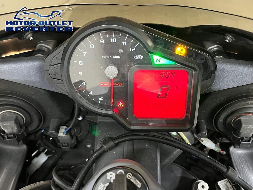 Prachtige APRILIA RSV 1000 R MILLE RSV1000 (bj 2004) - foto 2