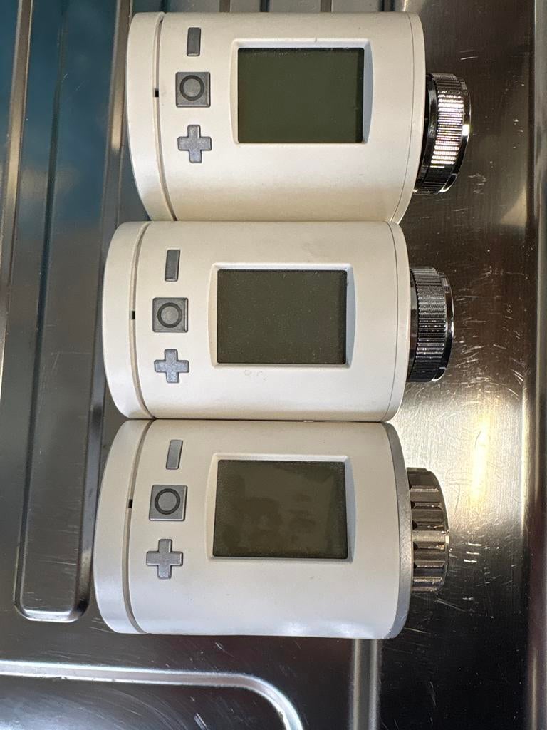 Spirit Z-wave Plus thermostaatknoppen (3 stuks), Ophalen of Verzenden, Slimme thermostaat, Gebruikt