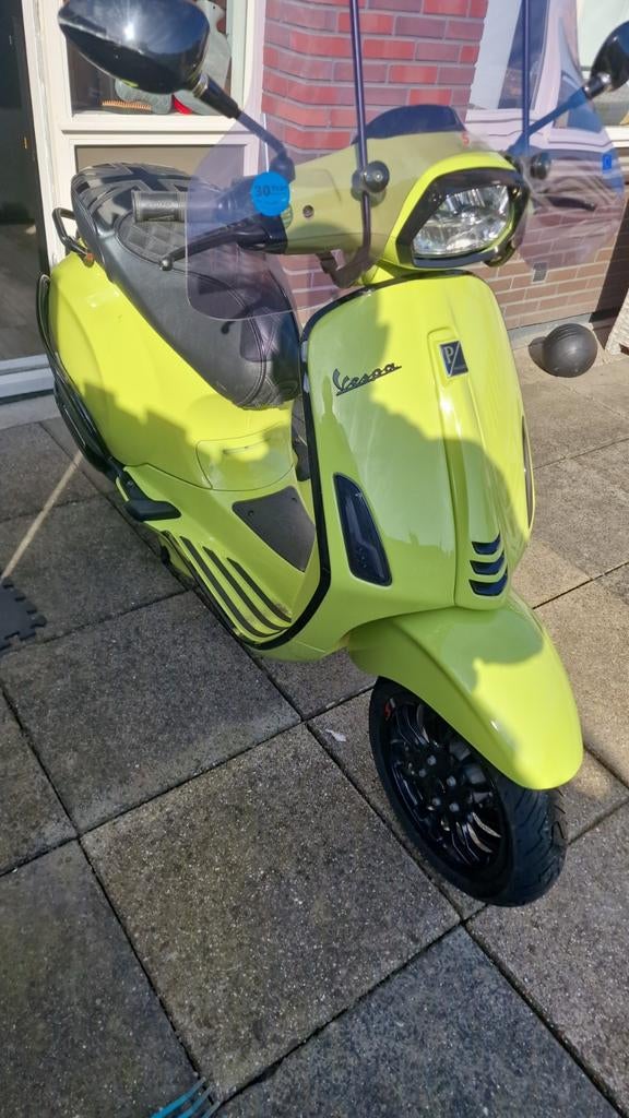 Vespa 4-takt Special Mini Cooper Editie, Ophalen