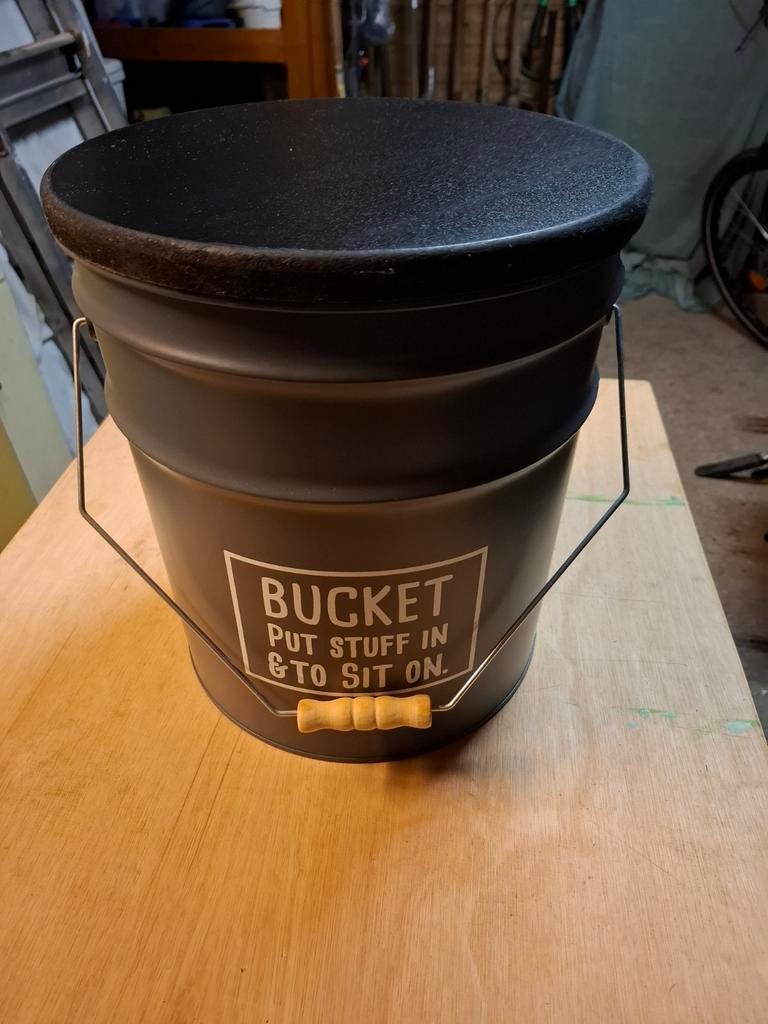 Opbergemmer, zitkamer, Bucket met deksel, opruimen, Ophalen of Verzenden, Zo goed als nieuw, Overige materialen, Met deksel