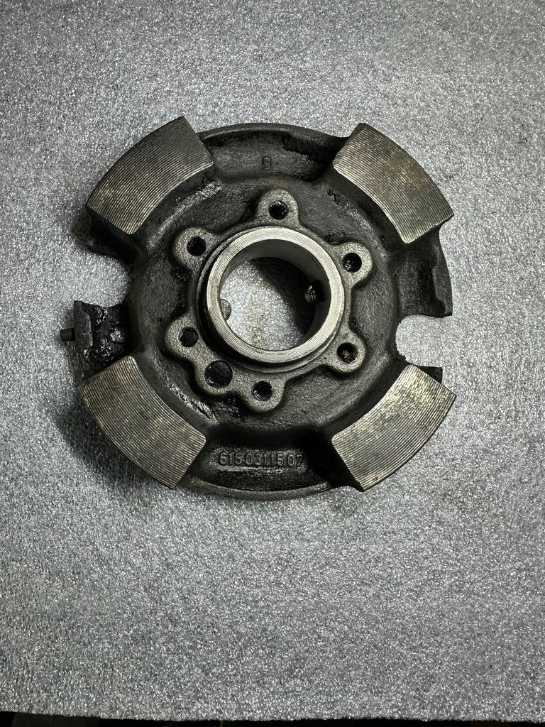 Mercedes w123 krukaspoelie origineel 6150311507, Ophalen of Verzenden, Nieuw
