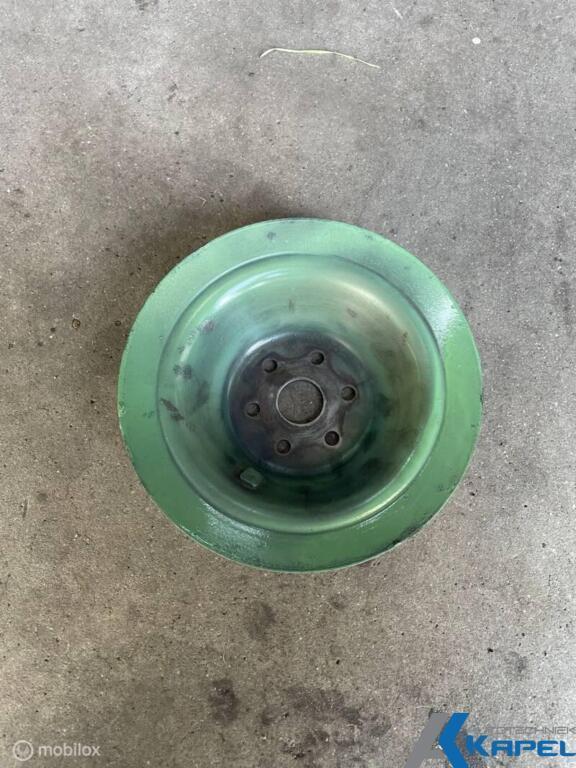 Waterpomp poelie Mercedes OM314, Nieuw