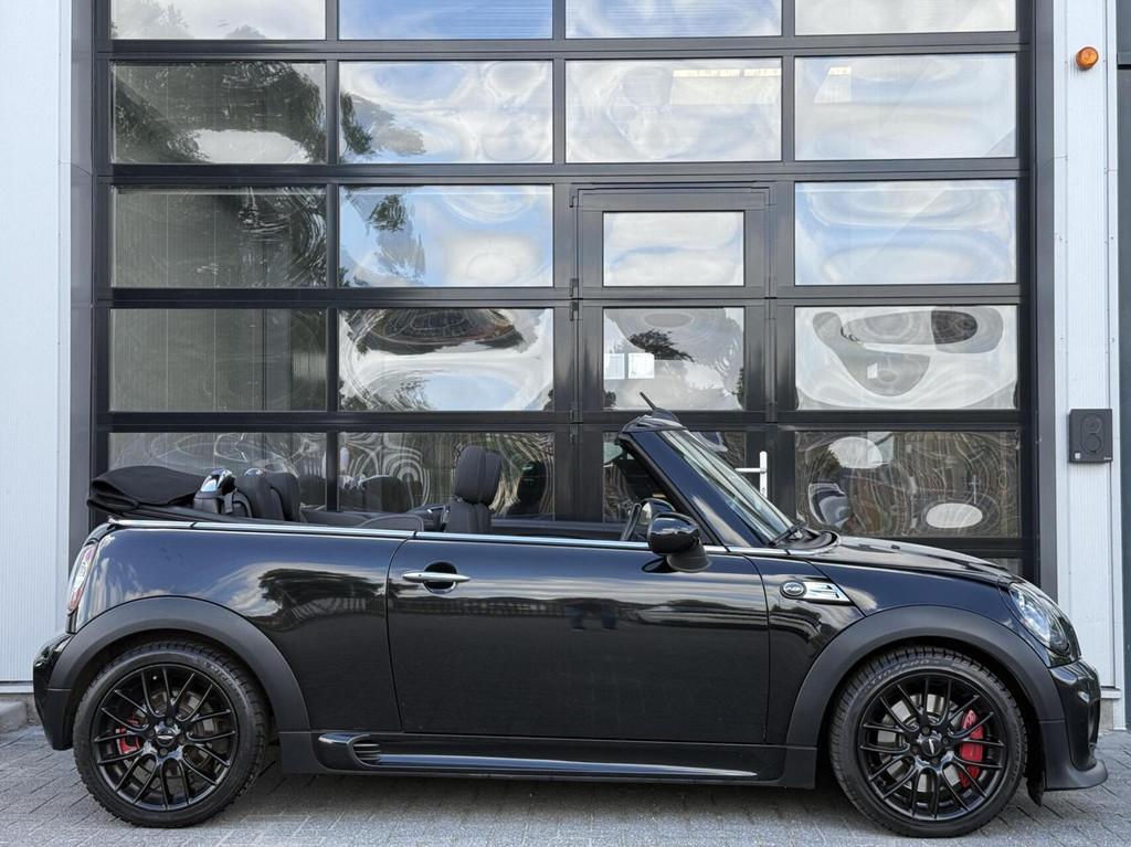 Mini COOPER S Cabrio 1.6 John Cooper Works 211PK+ / LUXE!, Auto's, Voorwielaandrijving, Euro 5, 15 km/l, Gebruikt