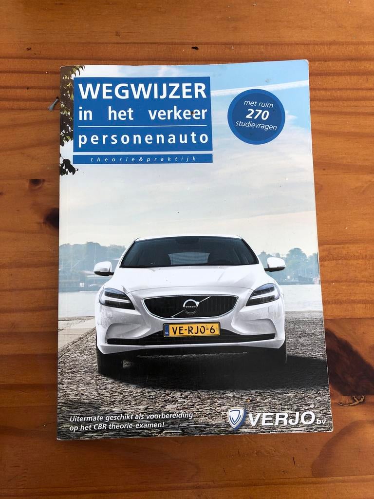 Theorieboek Personenauto Verjo - Wegwijzer in het Verkeer, Boeken, Ophalen of Verzenden, Gelezen, Algemeen