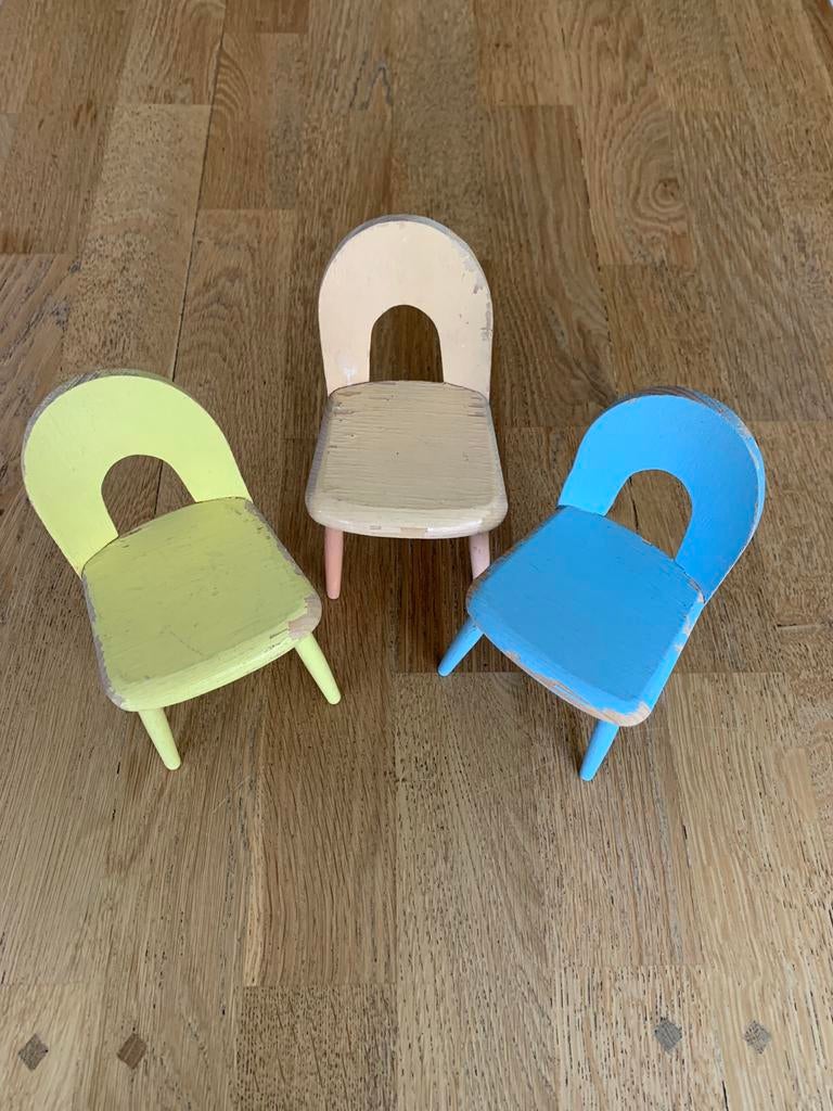 Drie stoeltjes (1950), Ophalen of Verzenden, Zo goed als nieuw, Poppenhuis