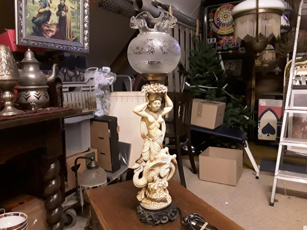 Tafel lamp Azië stijl, Ophalen of Verzenden