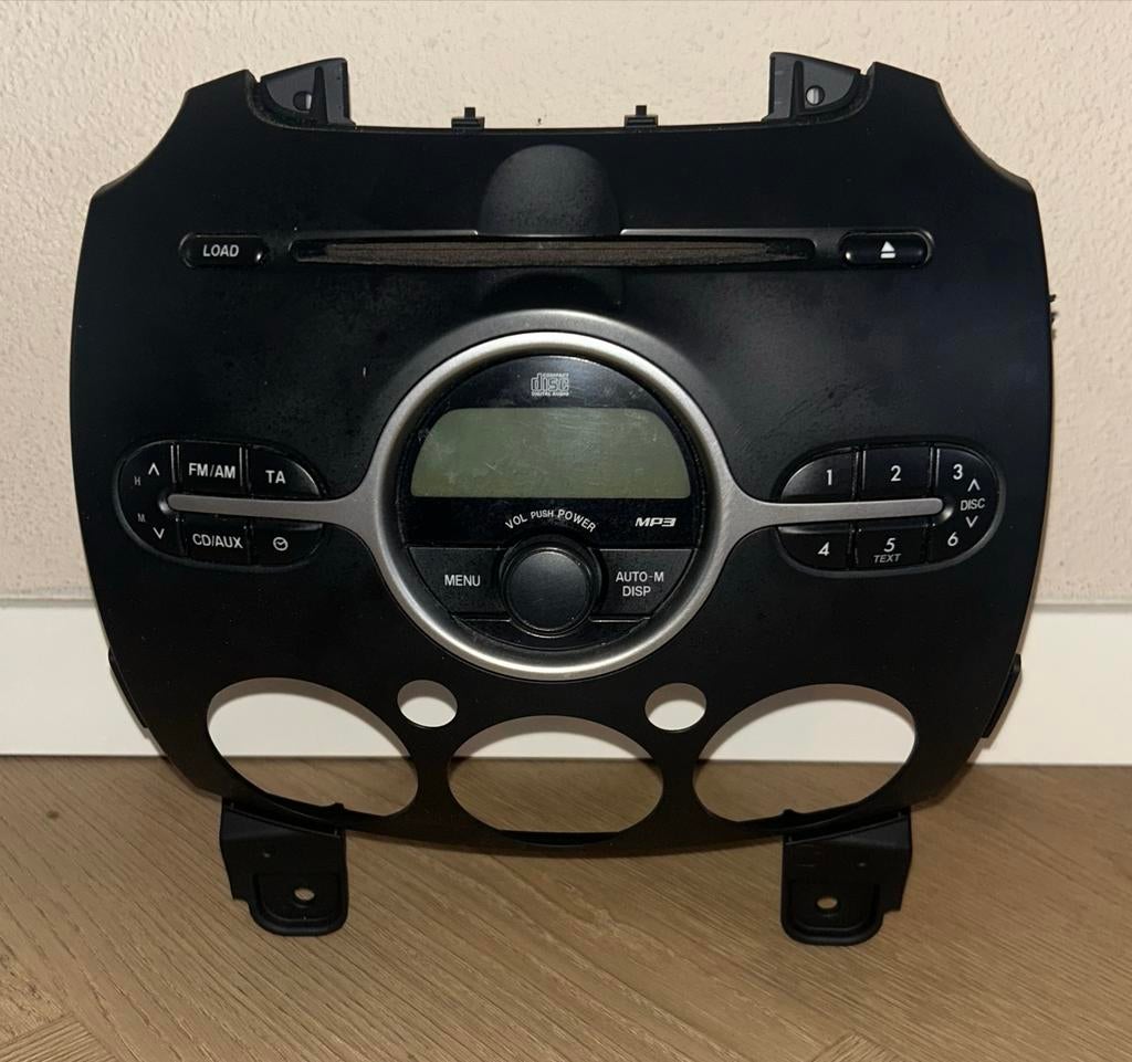 Originele autoradio Mazda 2 (DF74 66 AR0), Ophalen, Gebruikt