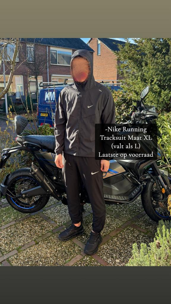 Nike Running Tracksuit Maat XL Valt Als L, Kleding | Heren, Sportkleding, Maat 52/54 (L), Zwart, Ophalen of Verzenden, Zo goed als nieuw
