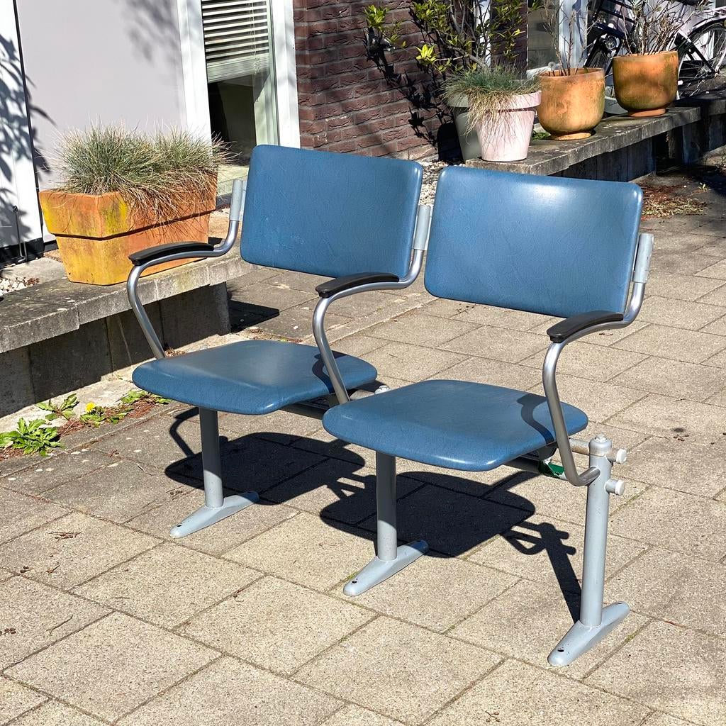 Vintage tweezits stoel stoelen buisframe bakeliet skai 2x, Huis en Inrichting, Stoelen, Zo goed als nieuw, Vier, Metaal, Overige materialen
