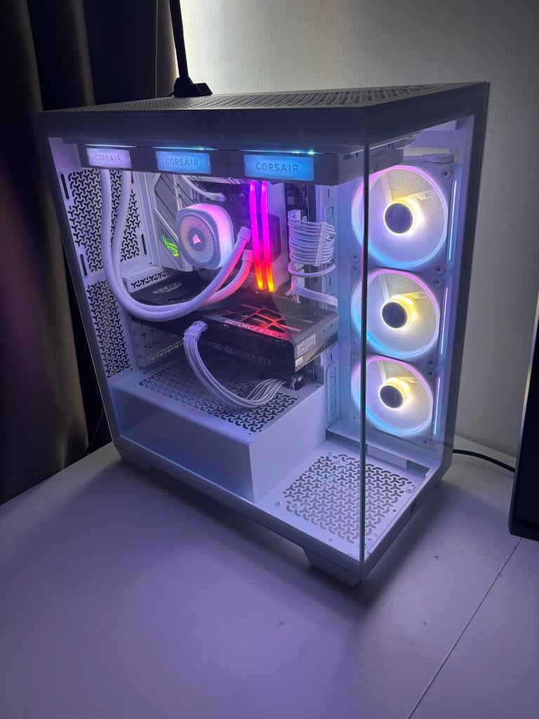 Gaming PC - RTX 5070ti- AMD 7 7800x3D, Ophalen, 32 GB, Zo goed als nieuw, Gaming