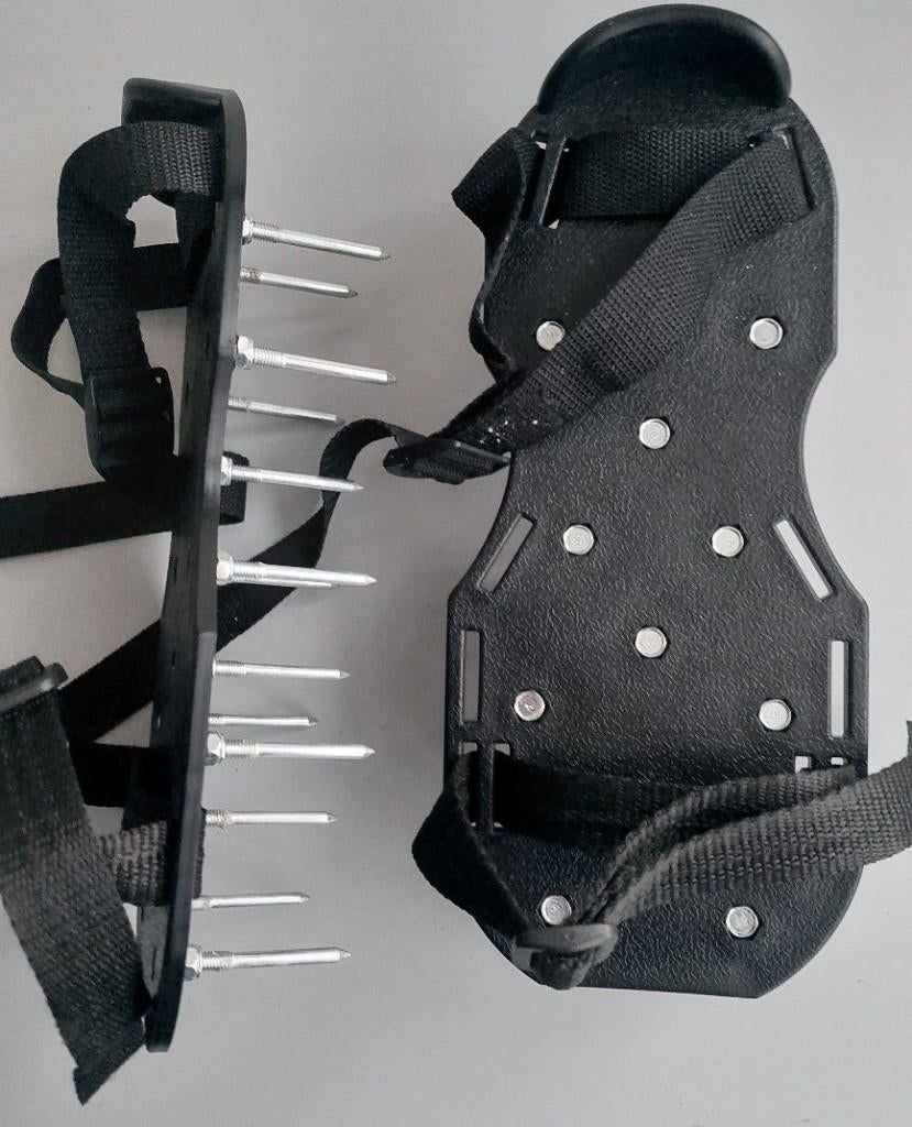 Spijkerschoenen of Verticuteerschoenen, Ophalen of Verzenden, Zo goed als nieuw, Overige soorten