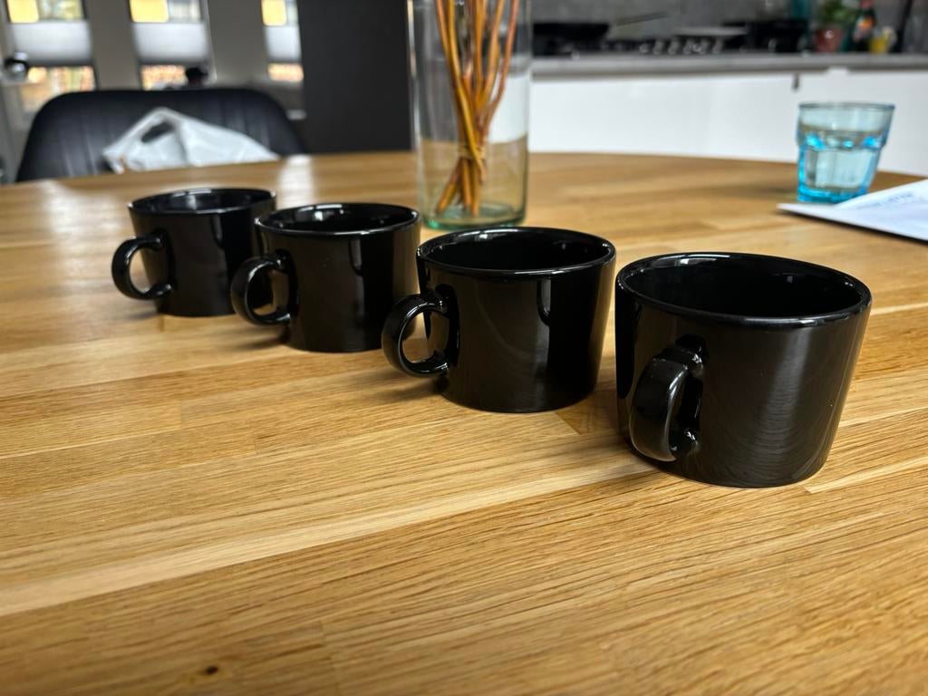 Iitala Teema koffiemok 4 keer, Huis en Inrichting, Ophalen of Verzenden, Zo goed als nieuw, Overige stijlen