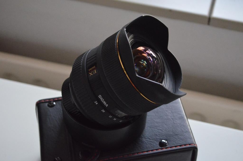 Sigma 12-24mm F4.5-5.6 DG HSM Groothoeklens -NIKON FX., Ophalen of Verzenden, Zo goed als nieuw, Groothoeklens, Zoom