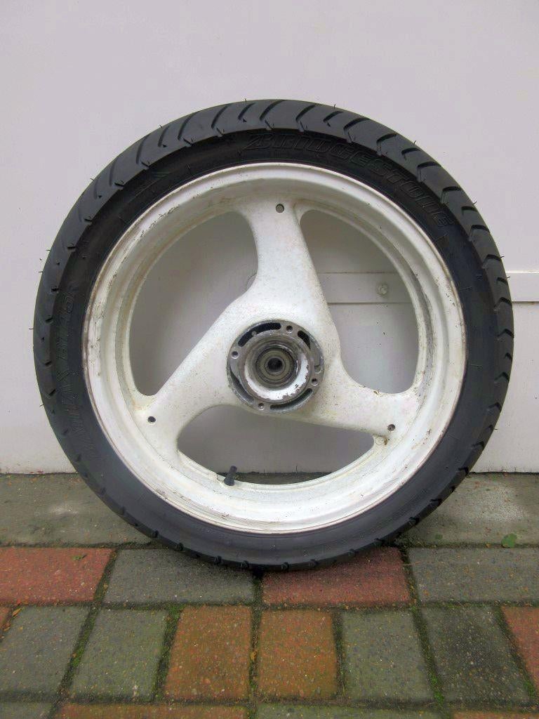Suzuki GS500 achterwiel GS 500 achterwiel voorvelg velg band, Ophalen of Verzenden