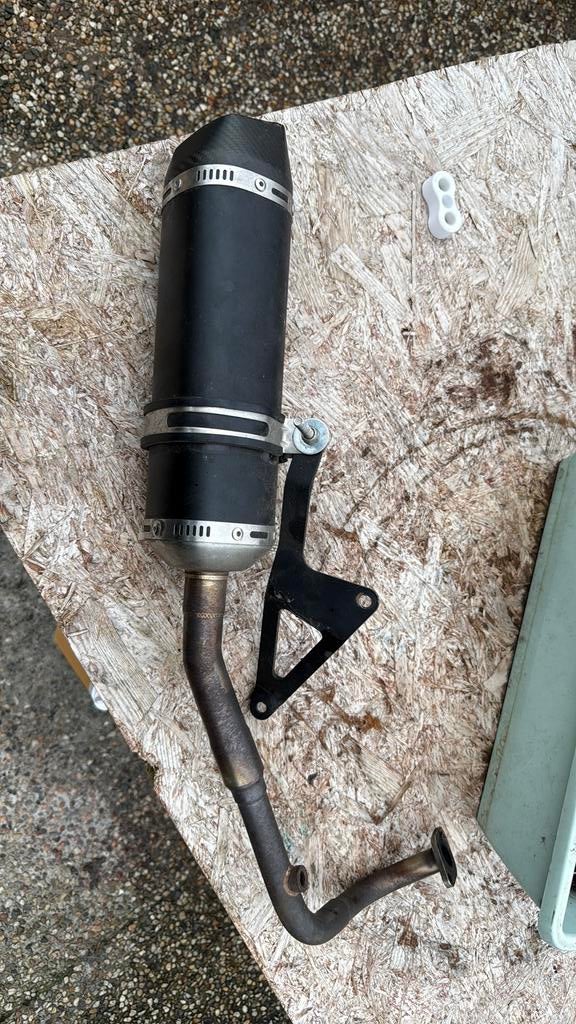 Scooter uitlaat, Ophalen, Gebruikt