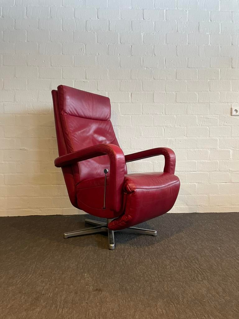 Draaibare rode leren relax stoel / relax fauteuil, Ophalen, Gebruikt, Minder dan 75 cm, Nvt