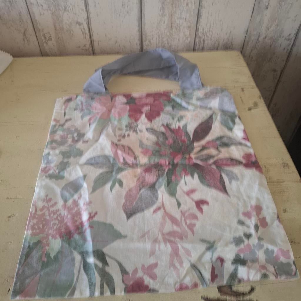 Zelfgemaakte tas met bloemenprint, Sieraden, Tassen en Uiterlijk, Tassen | Damestassen, Ophalen of Verzenden, Nieuw, Overige kleuren